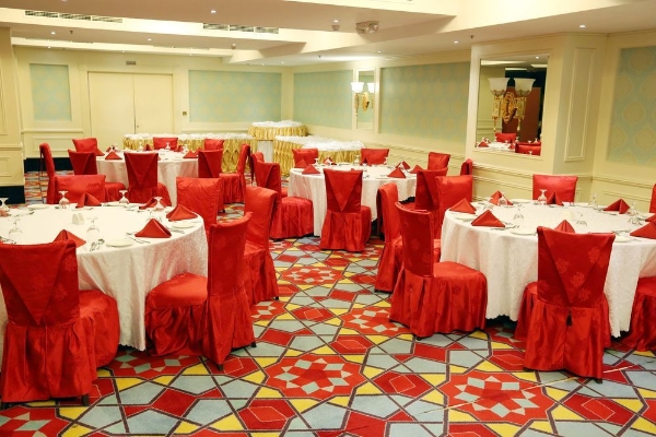Corp Executive Hotel Doha Suites